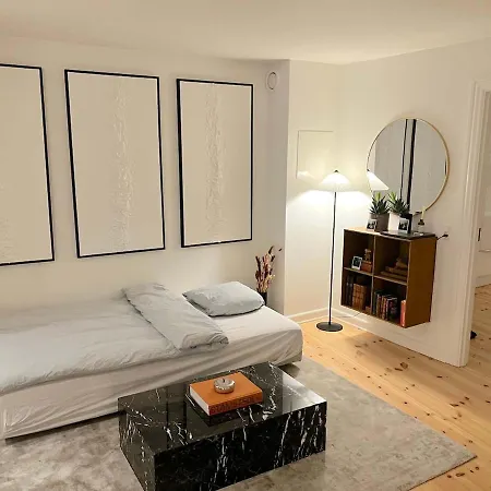 High-end In * København